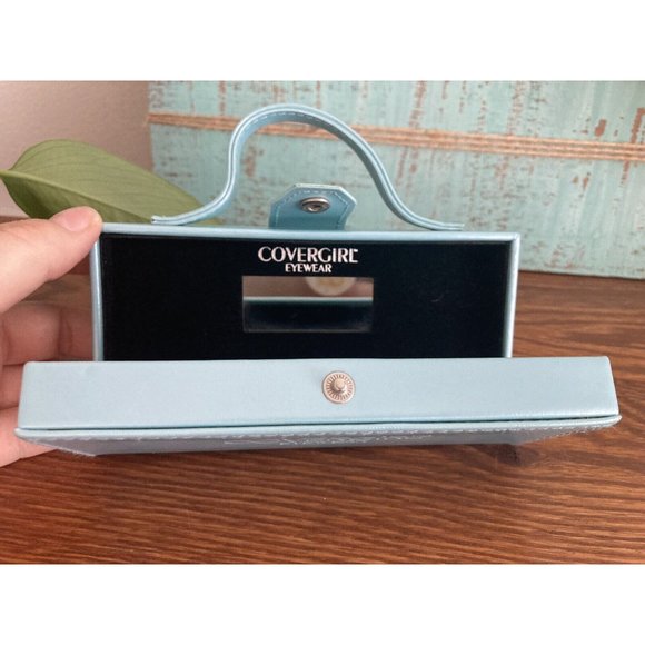 CoverGirl Eyewear Girl’s Eyeglasses and Case Vintage - Picture 7 of 9